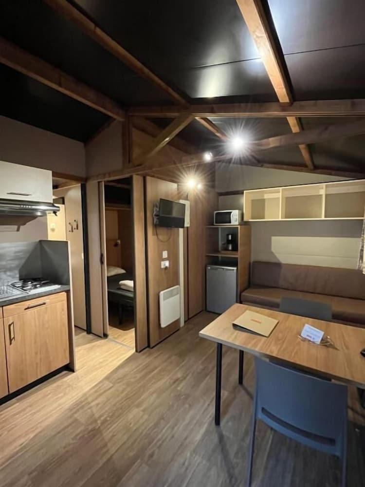 Camping de Lyon 25/50