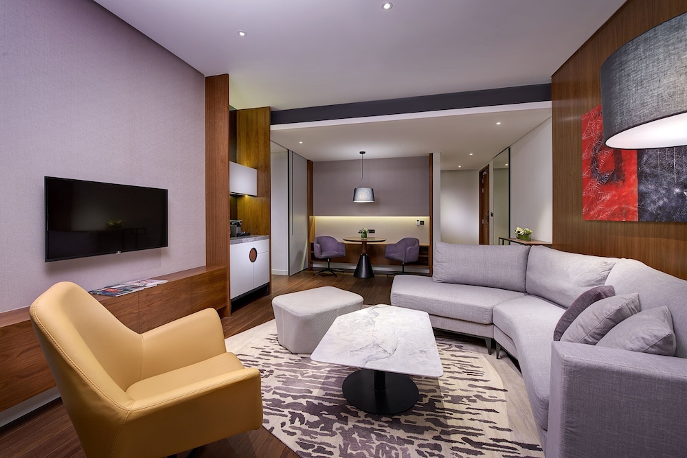 Le Meridien Petaling Jaya (ex New World Petaling Jaya) 35/75