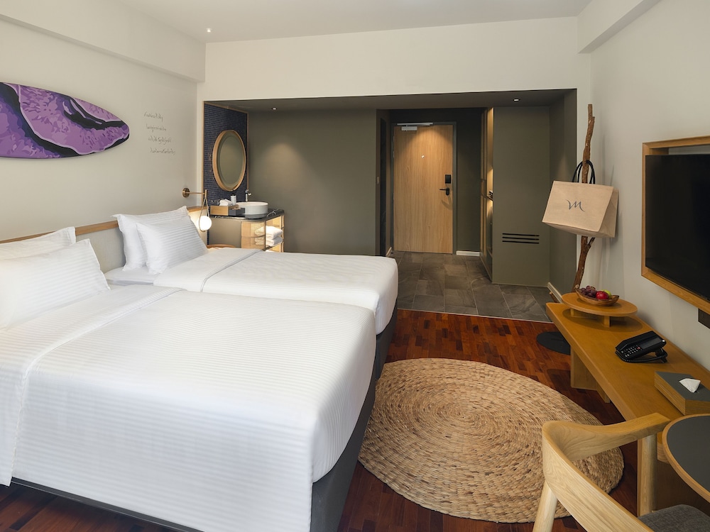 Executive, Twin Beds, Ocean Wing