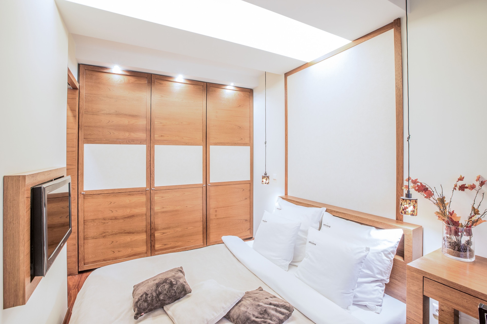 1 BEDROOM, DELUXE, APARTMENT