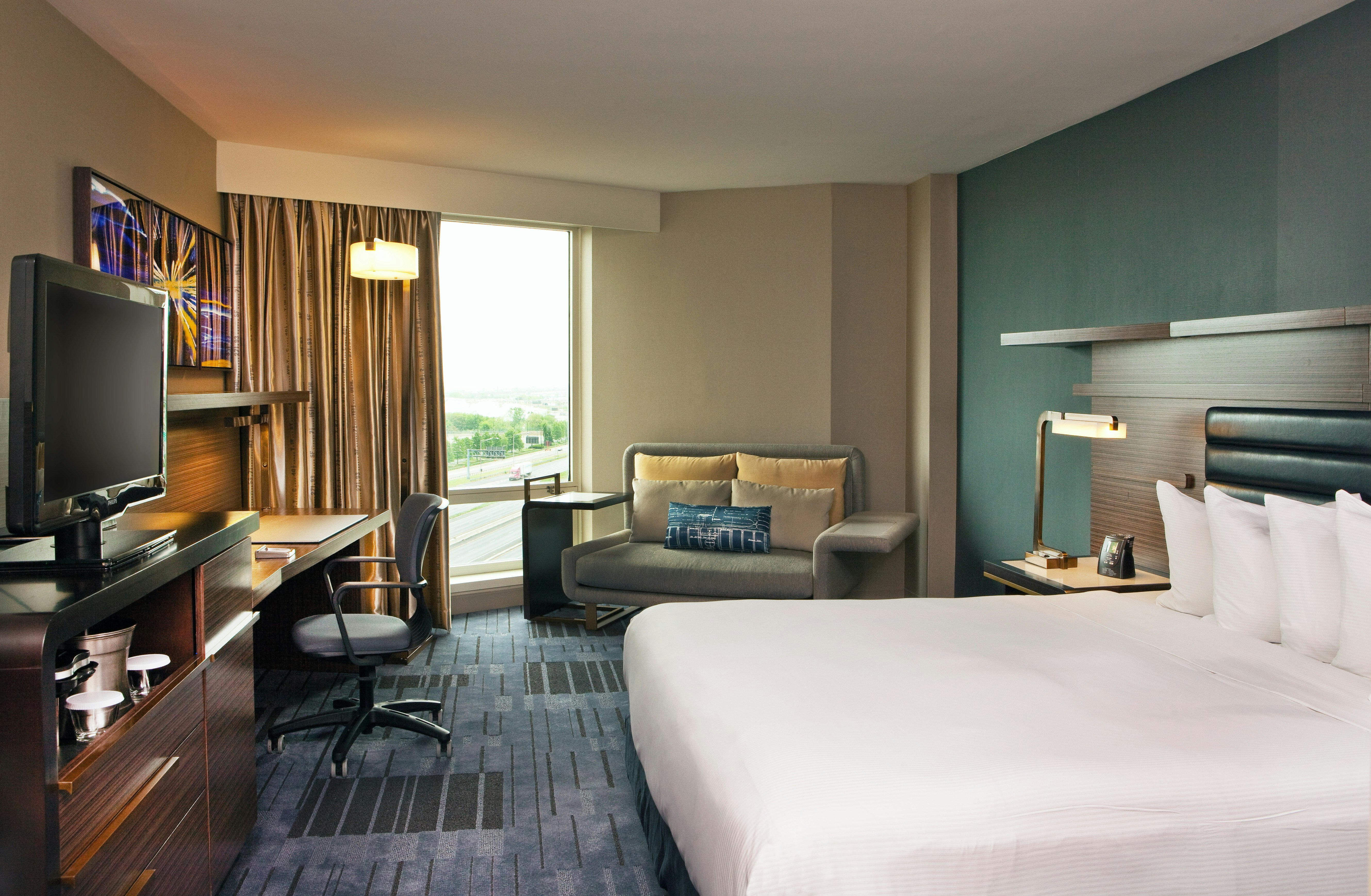 Hilton Newark Airport 7/59