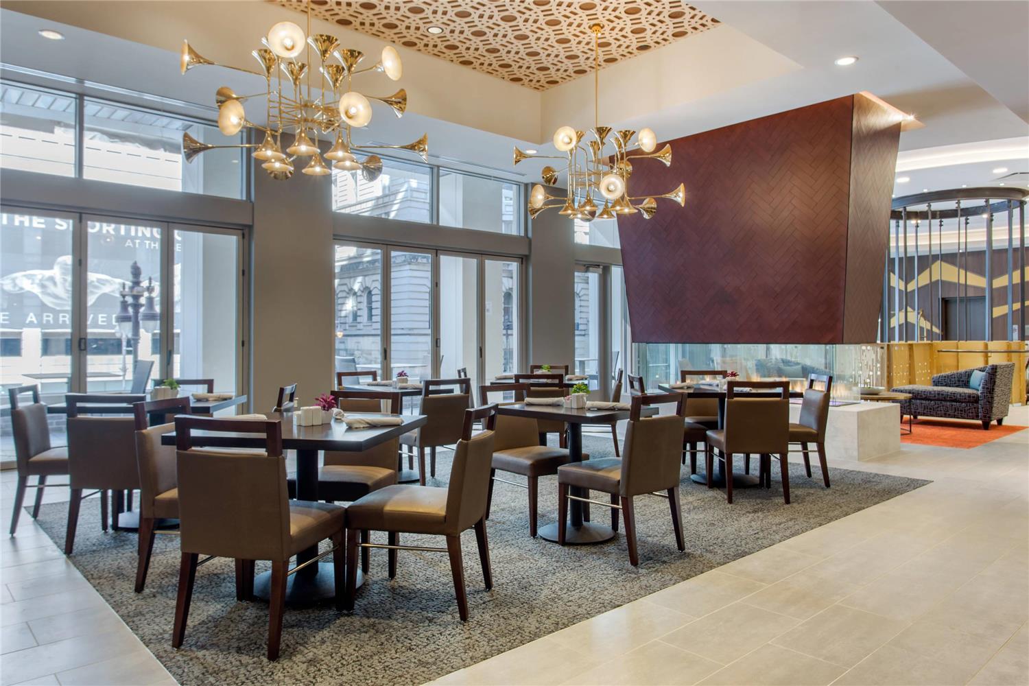 Cambria Hotel Philadelphia Downtown - Center City 37/60