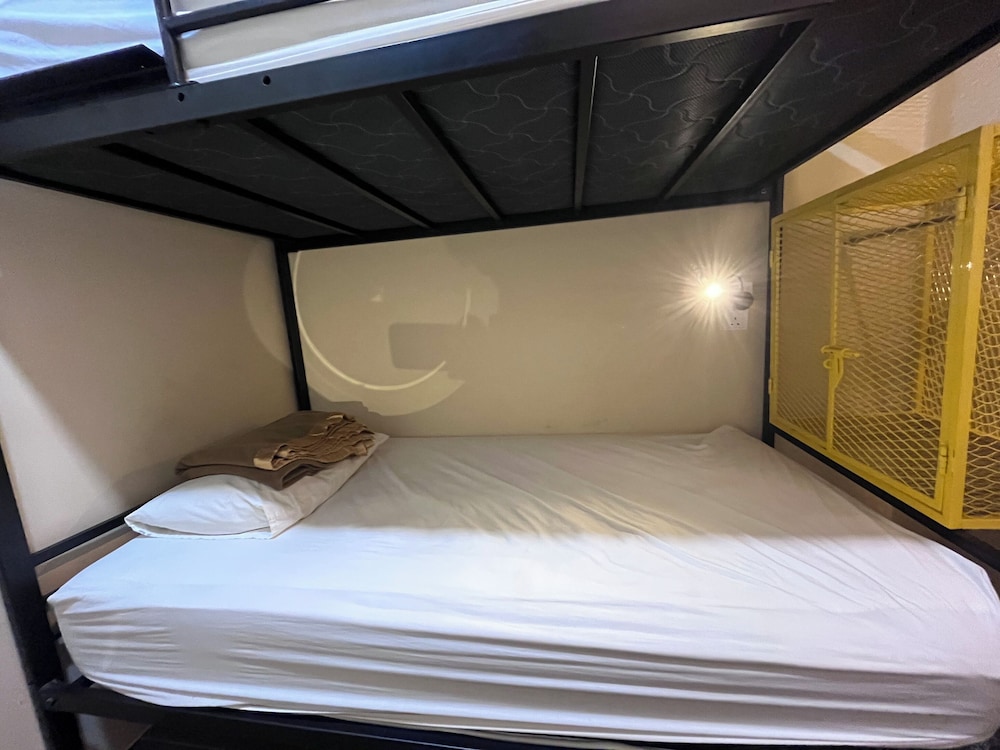 Hotel O Hotel 916 19/32