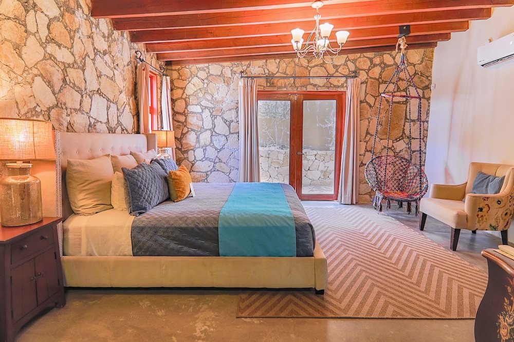 Master, Suite, Villa, King Bed, Sofa