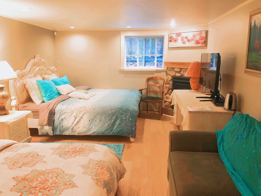 The Sunshine House by Elevate Rooms 3/28