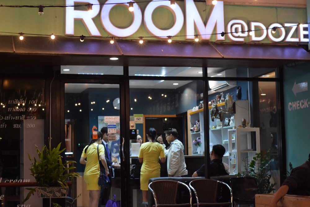 Room At Doze 4/37