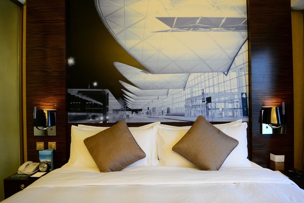 Harbour Grand Hong Kong Hotel 19/68