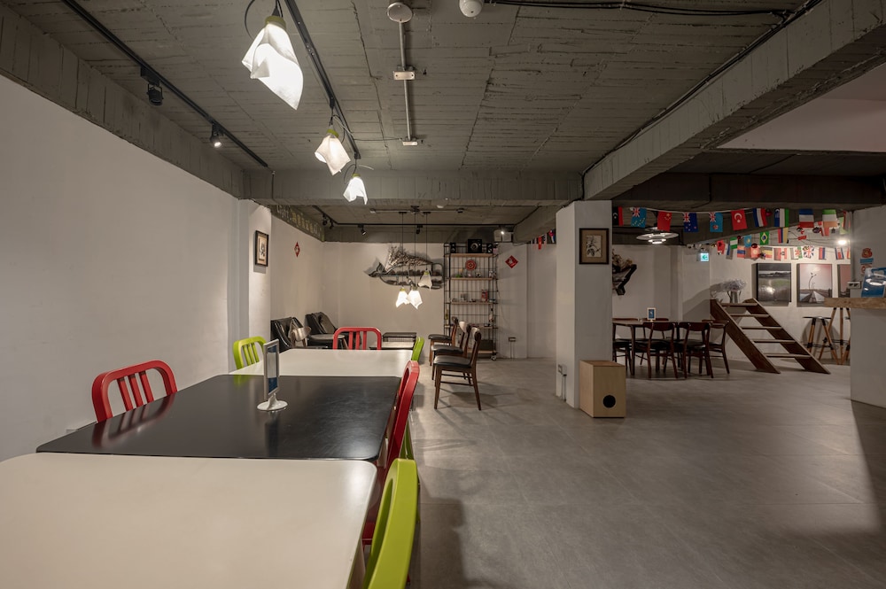 Light hostel - Chiayi 12/48
