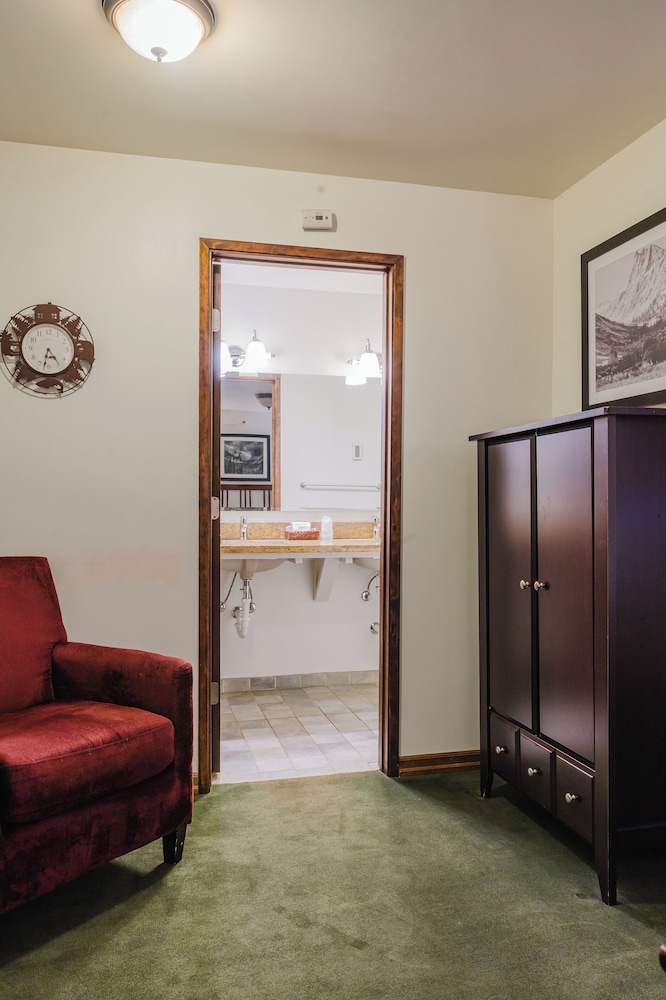 Crystal Mountain Hotels 11/50