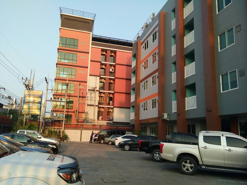 Ananya Residence Service Apartment 54/65