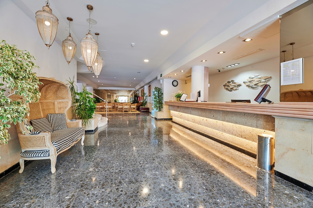 Hotel ROC Oberoy Adults Only +16 8/64