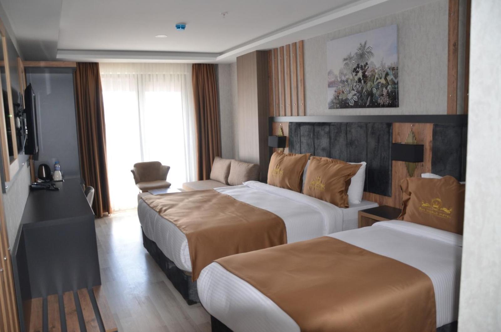 Rua World Hotel 11/45