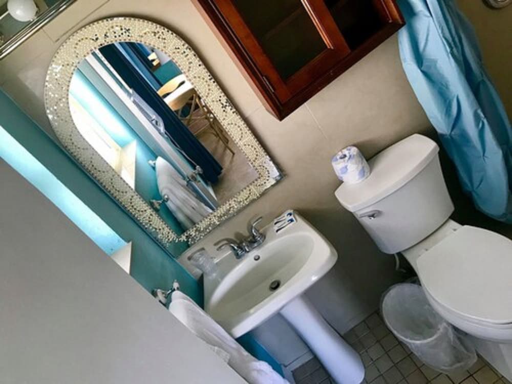 Ebb Tide Resort Oceanfront 31/69