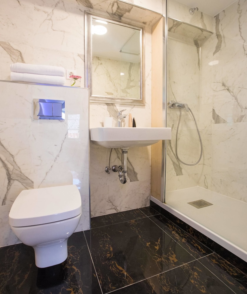 Soleil Luxury Rooms Old Town Dubrovnik 25/27