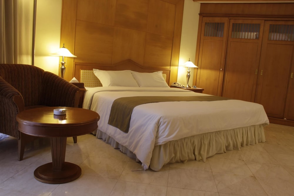 Makassar Golden Hotel 11/46