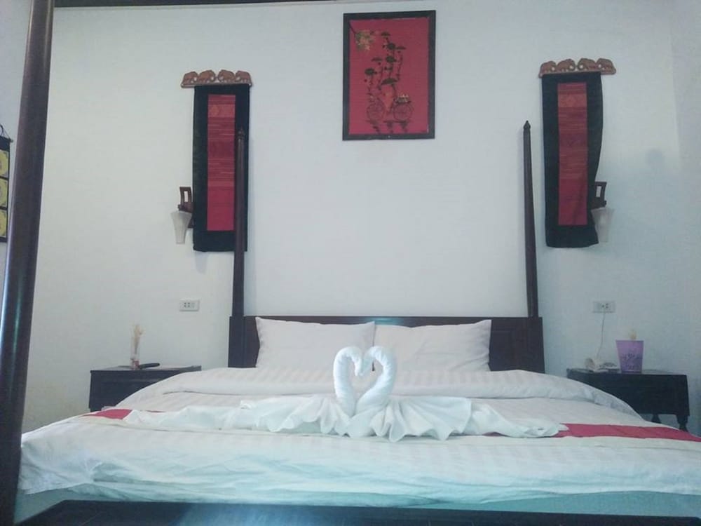 Luang Prabang Pavilion Hotel 10/34