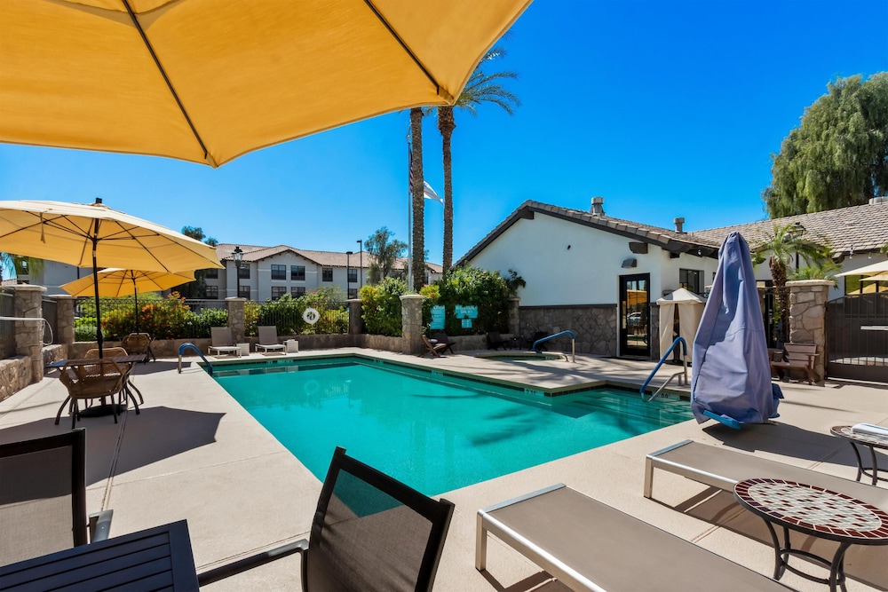 Sonesta ES Suites Goodyear 52/58