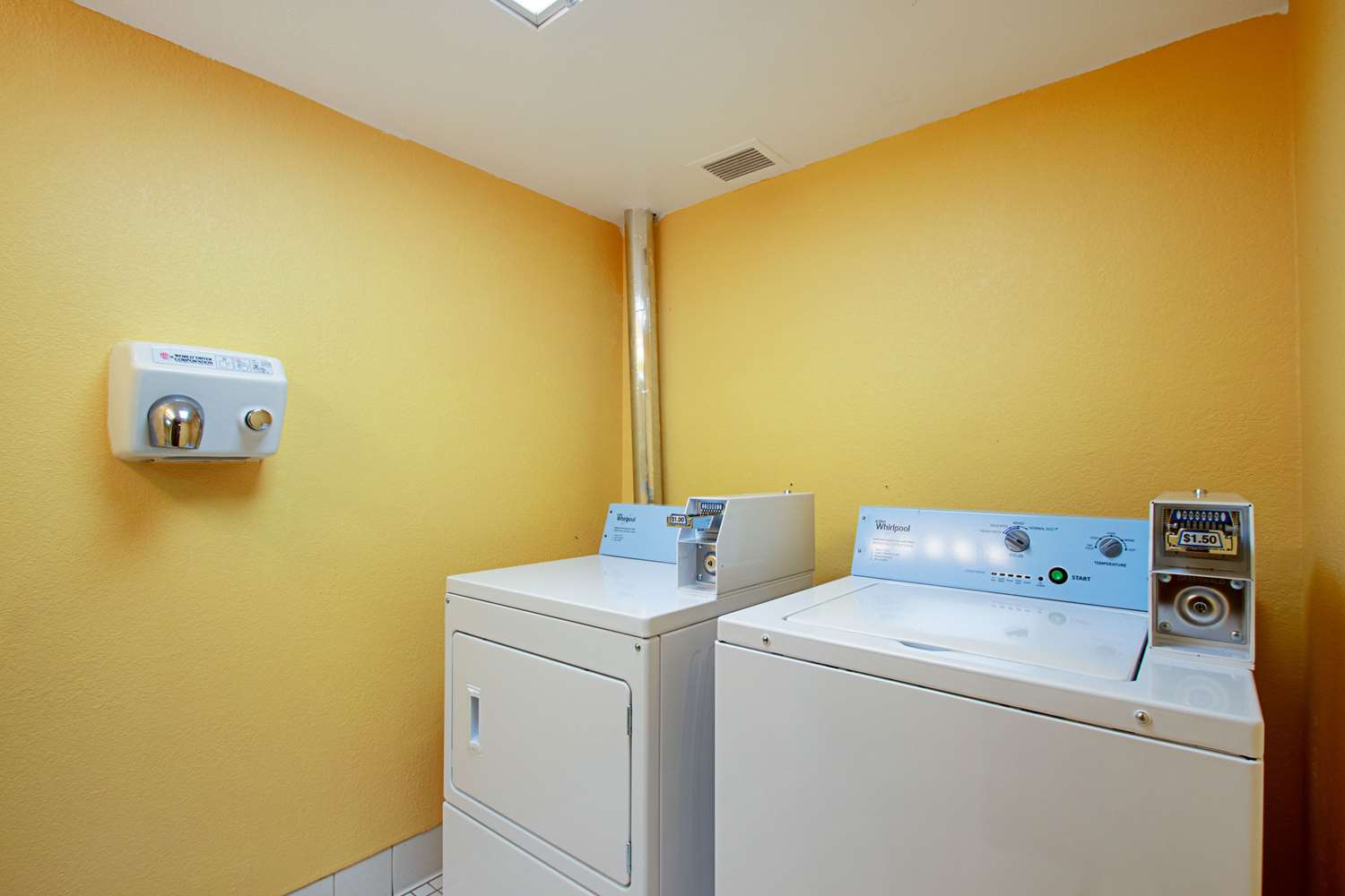 Travelodge by Wyndham Appleton (Wi) 18/18