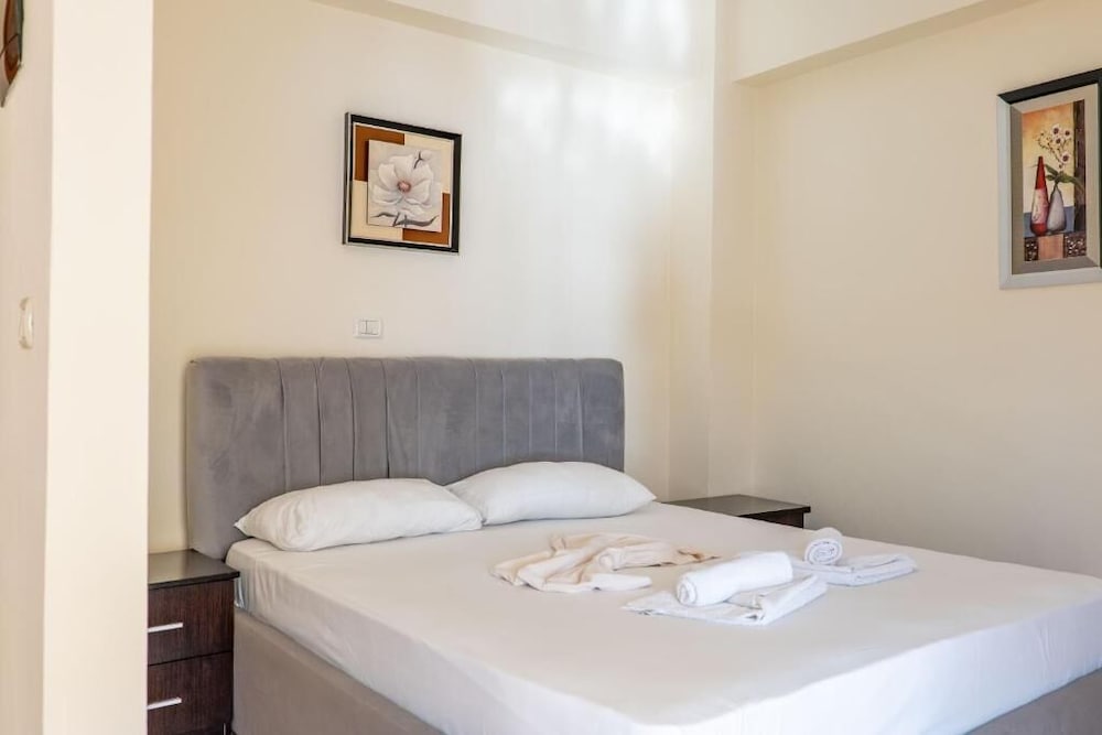 Hotel Primavera 26/50