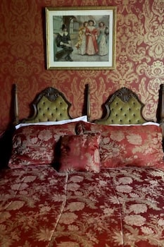Shakespeare Hotel Surry Hills 27/37