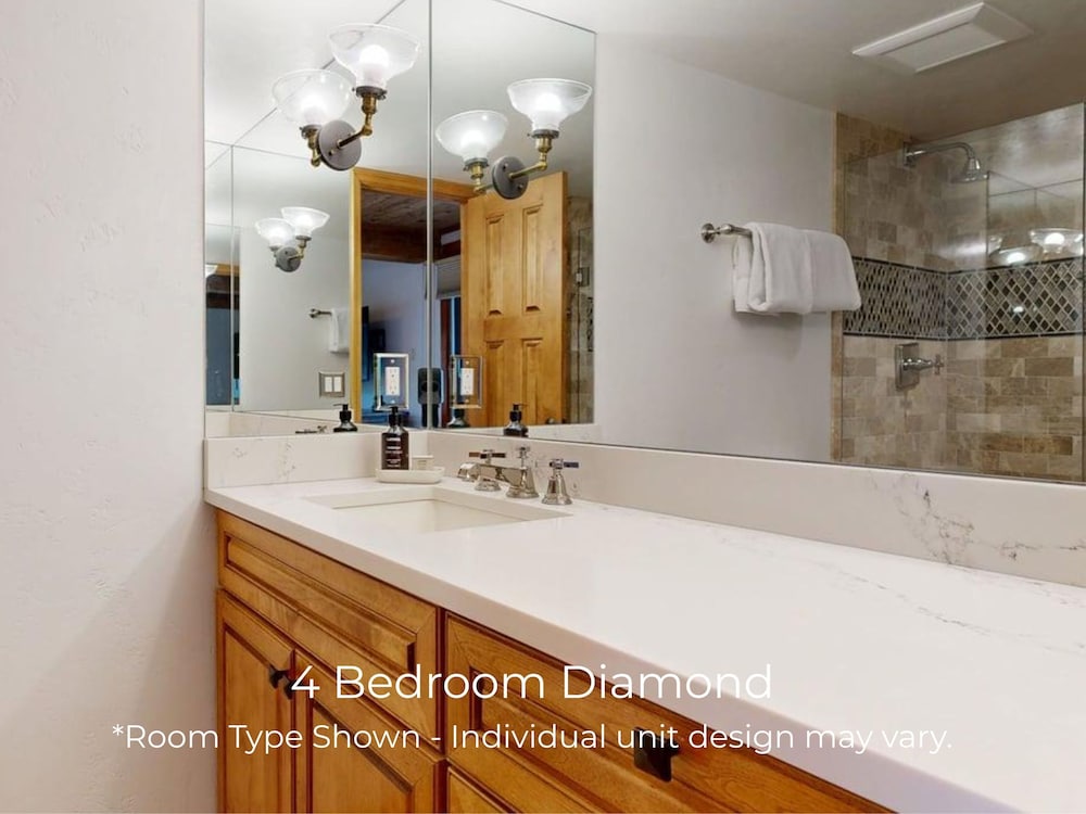 4 Bedrooms, Diamond، Top of the Village - Destination Hotels & Resorts 6/7