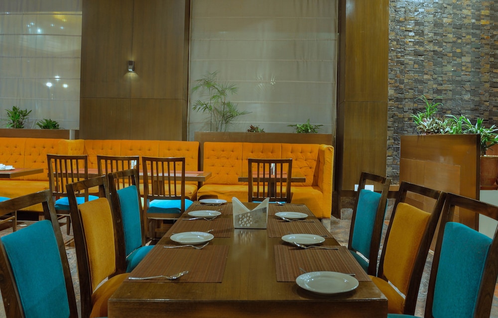 Hotel Almeida 36/43