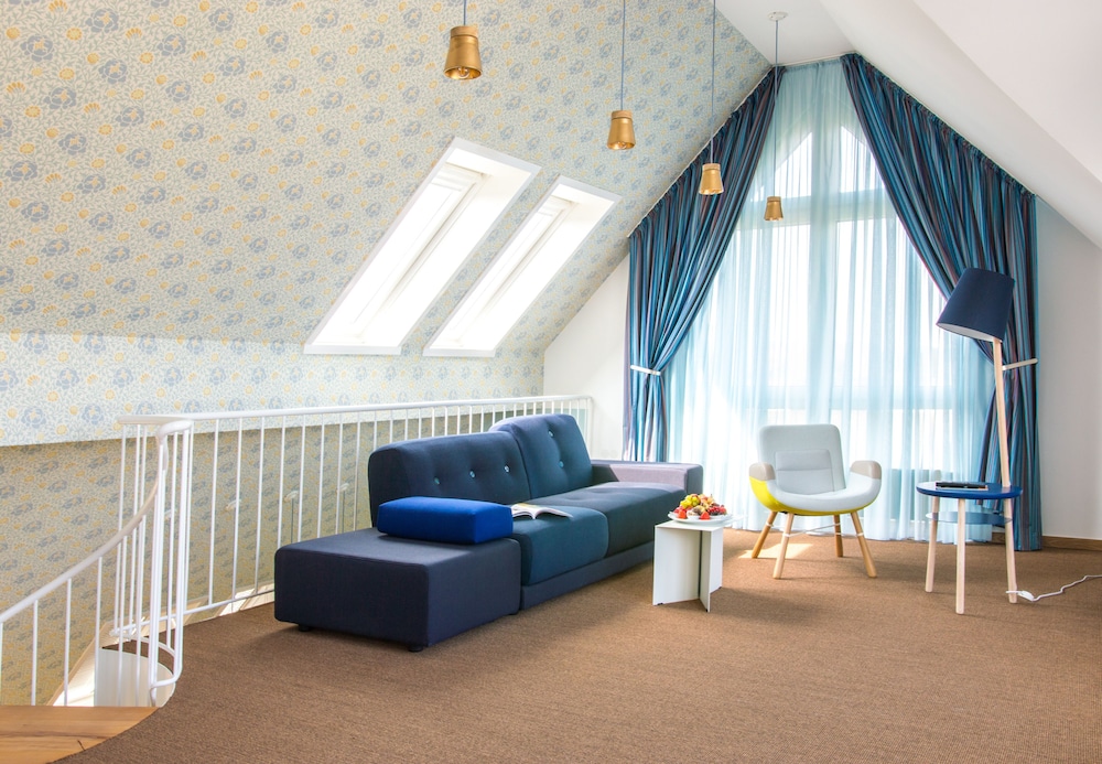 Hotel Gude 33/62