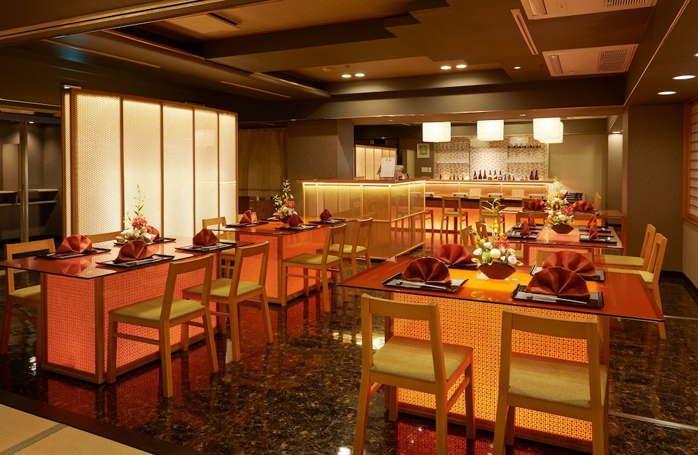 Hotel Plaza Osaka 36/46