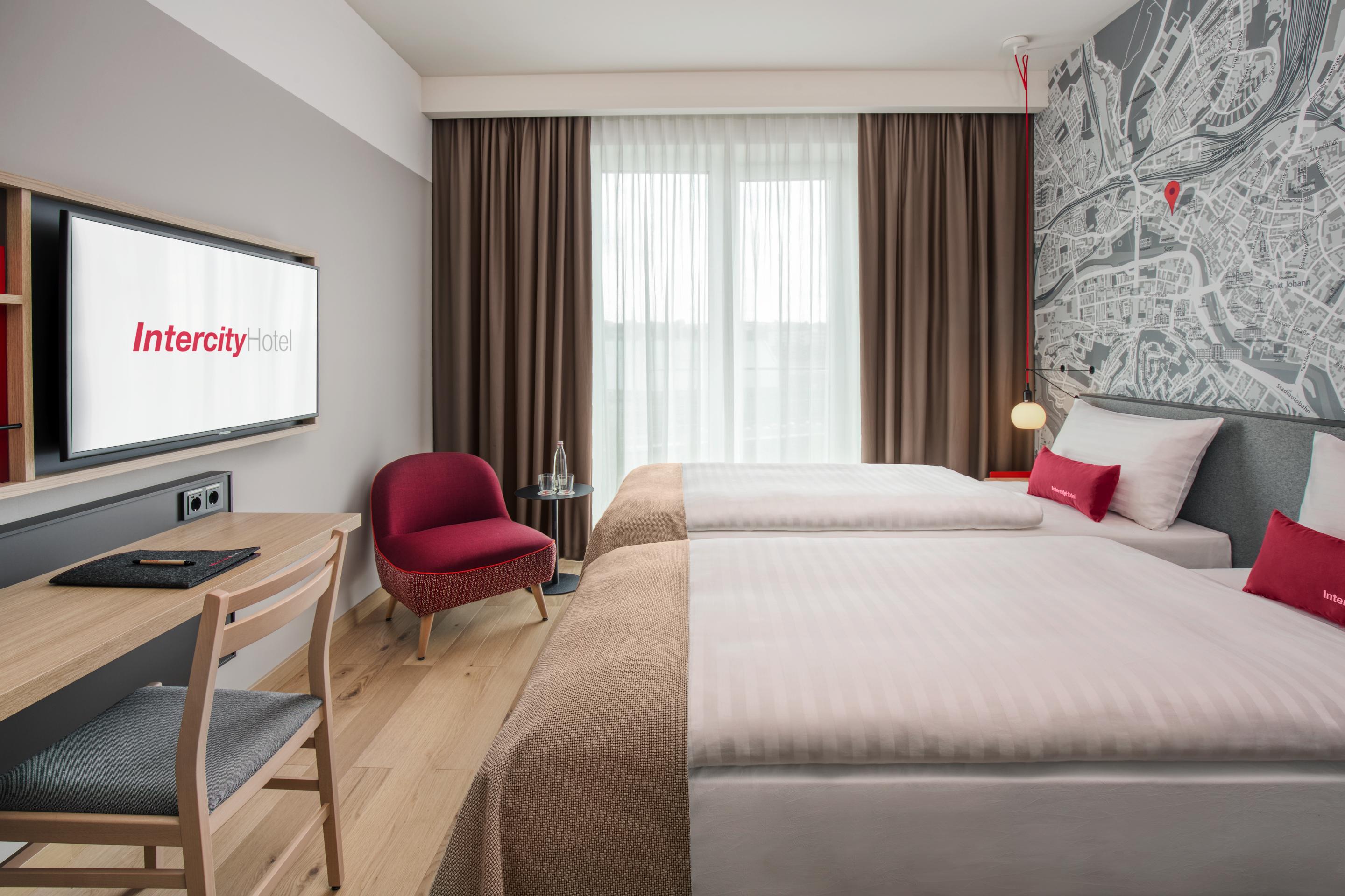 Business, Double Bed