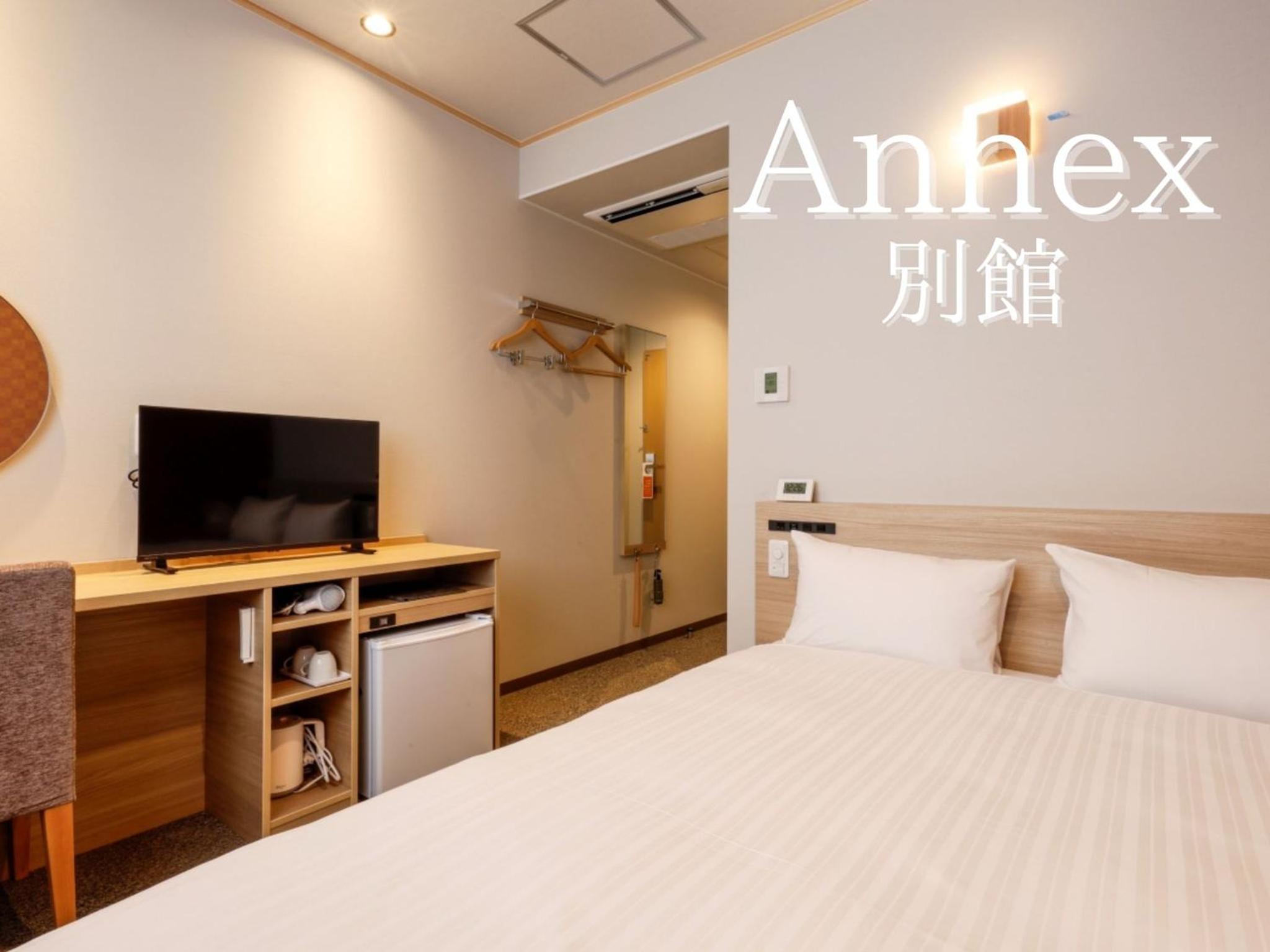 Deluxe, Double Bed