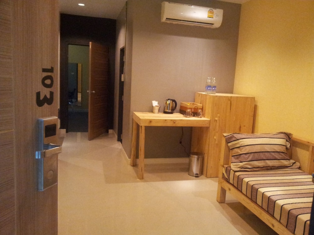 Klim Hotel 9/43