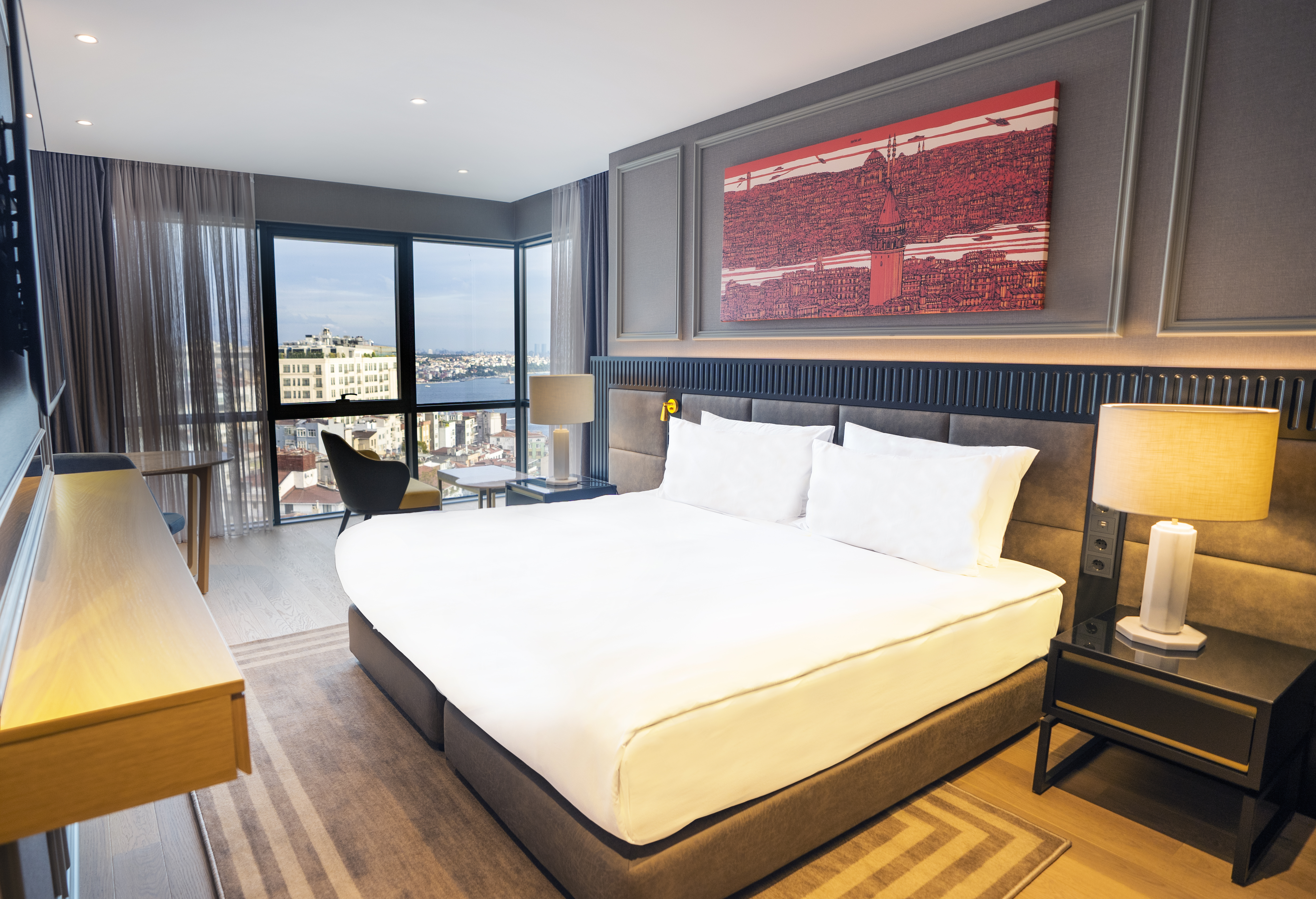 Luxury, Bosphorus View