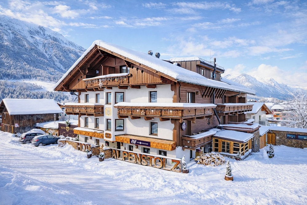 Alpenhotel Stolz 2/50