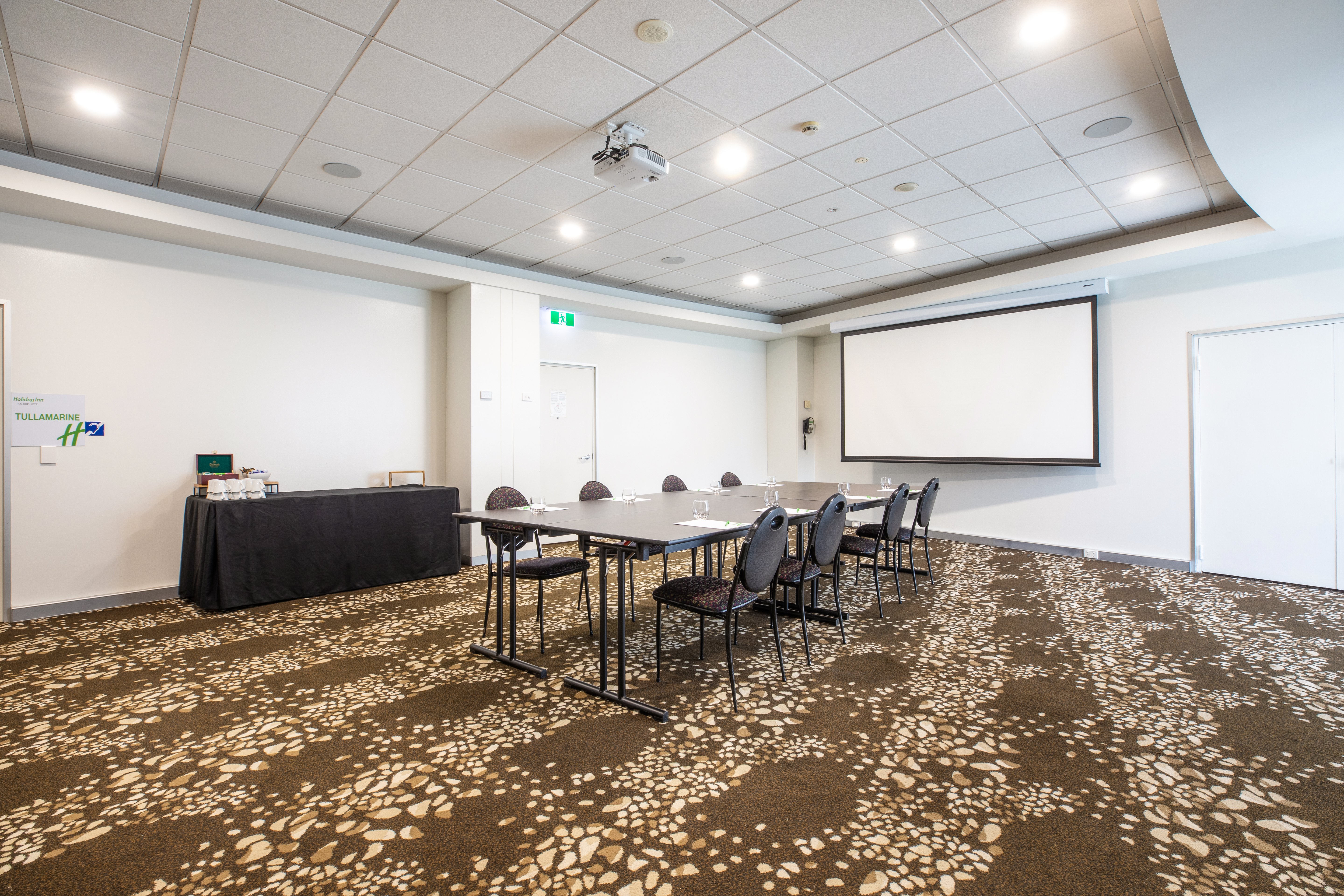 Holiday Inn Melbourne Airport 36/46