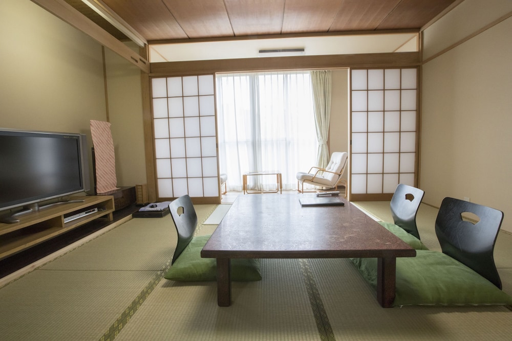 Atami Kinomiyanoyu Shogetsu 19/27