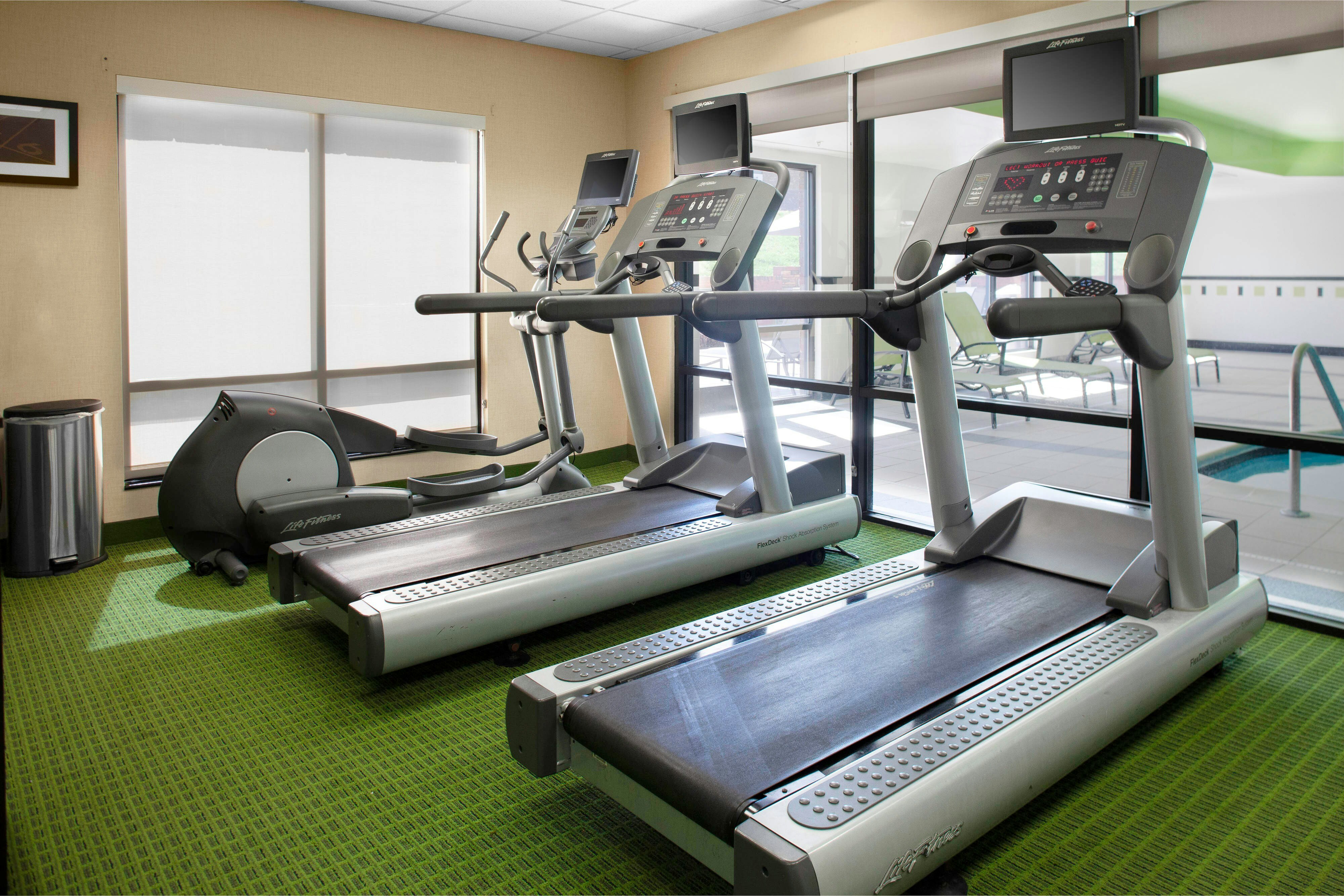 Fairfield Inn Suites Charlotte Matthews 20/39