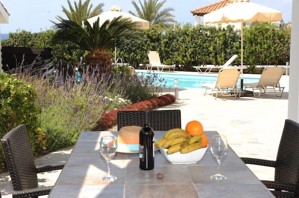 Platzia Beach Villas 19/35