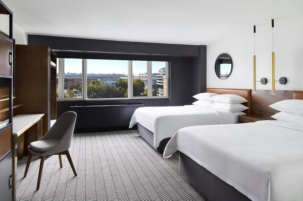 STANDARD, 2 QUEEN BEDS, ACCESSIBLE