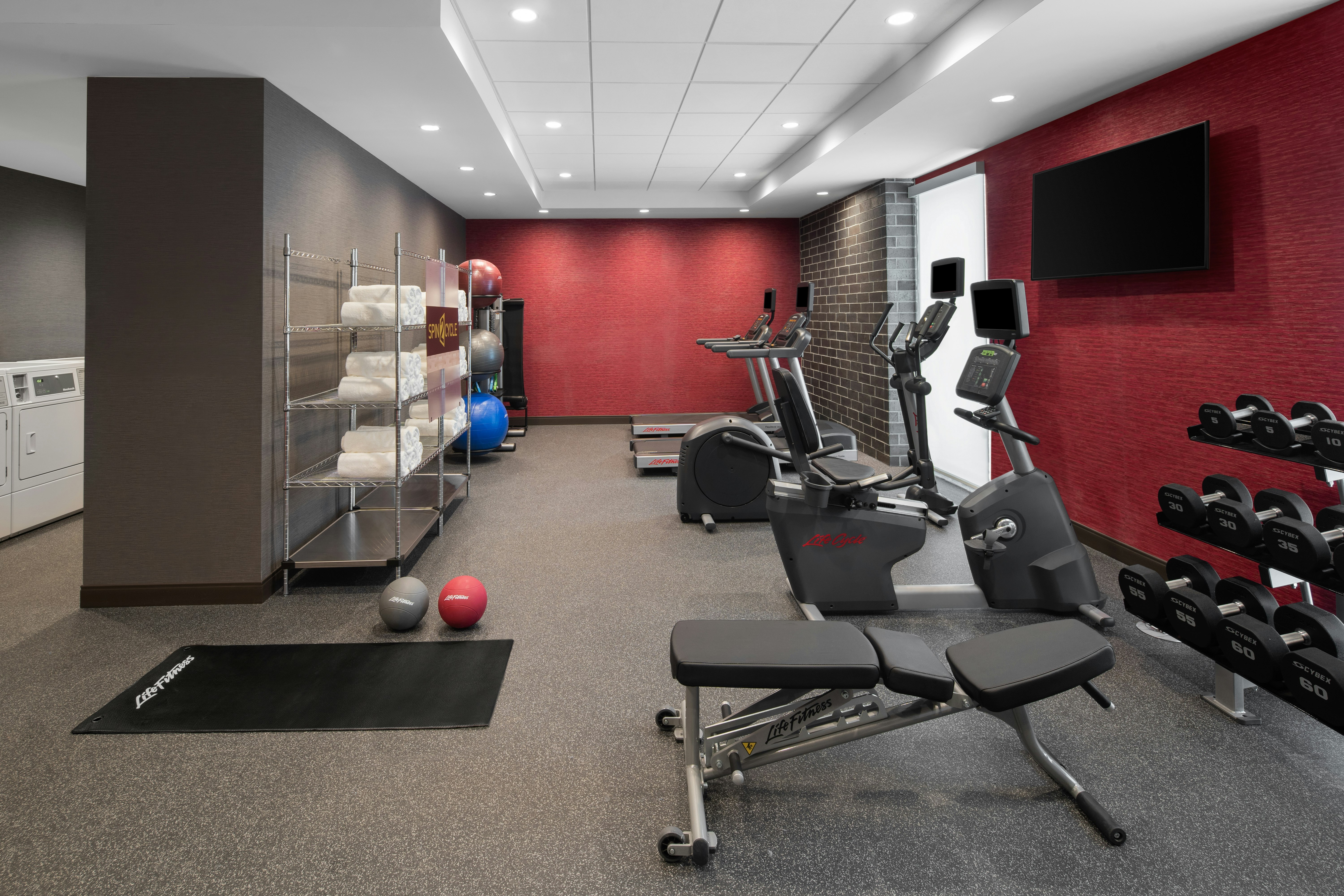 Home2 Suites by Hilton Des Moines at Drake University 9/25