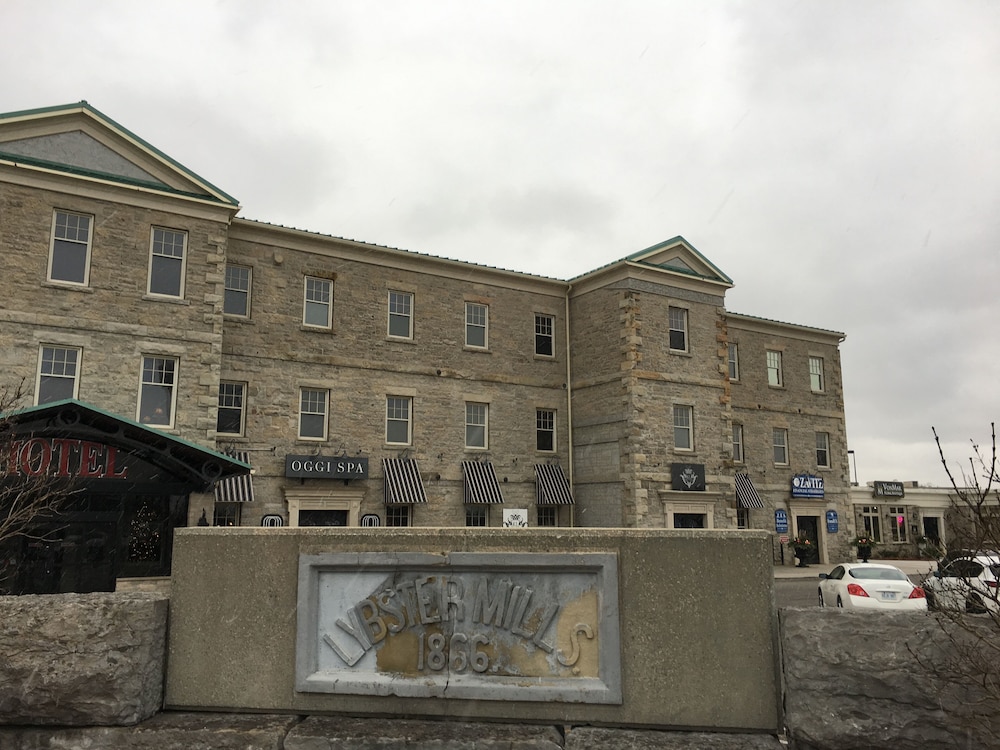 Stone Mill Inn 4/40
