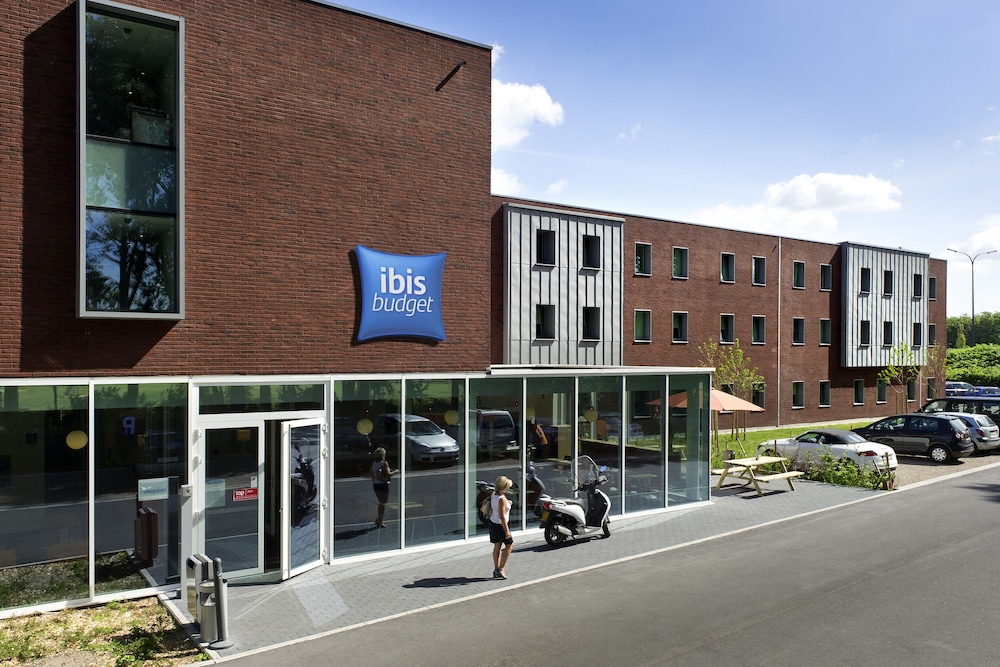 Ibis Budget Brussels South Ruisbroek 65/67