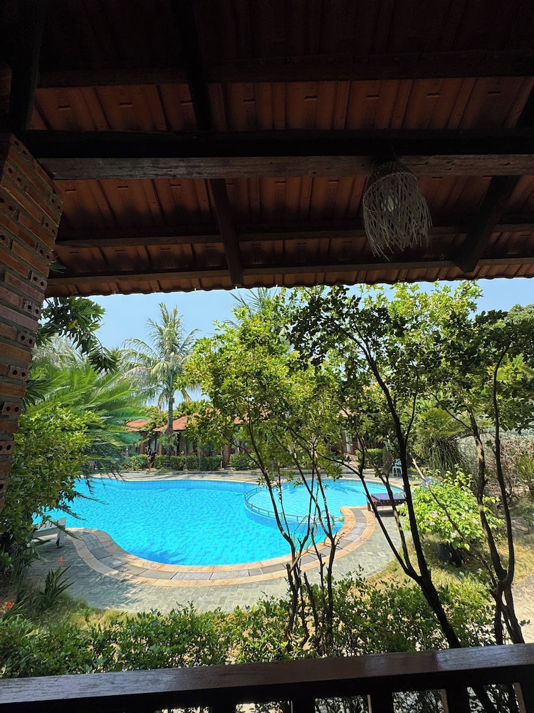 Wildland Resort 32/55