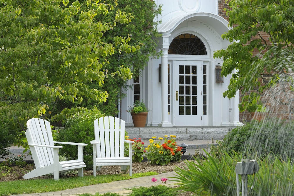 The Spa at Norwich Inn 41/47