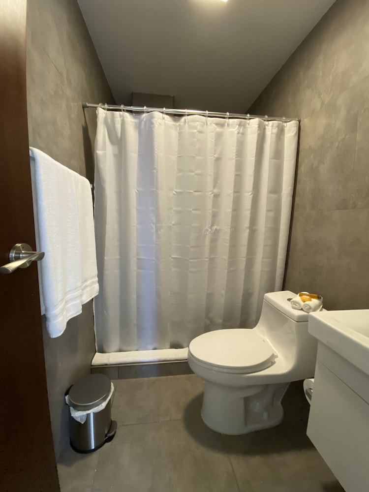 Hotel Nest 45/46