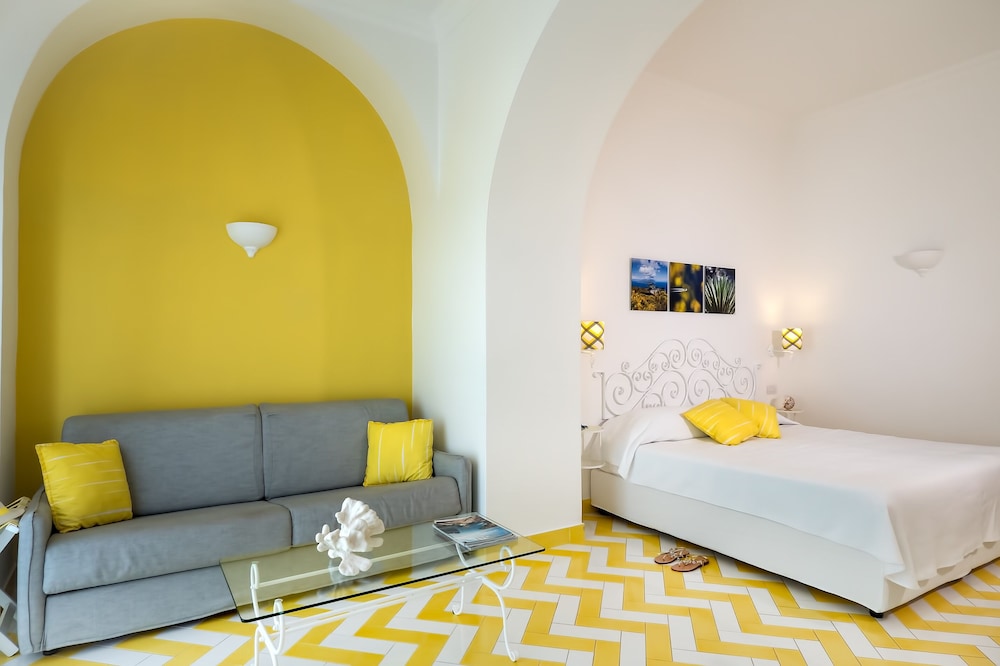 Relais Maresca Luxury Small Hotel 32/71