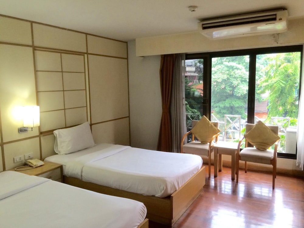 Zen Rooms Silom Soi 17 31/62