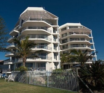 OCEANSIDE RESORT 5/58