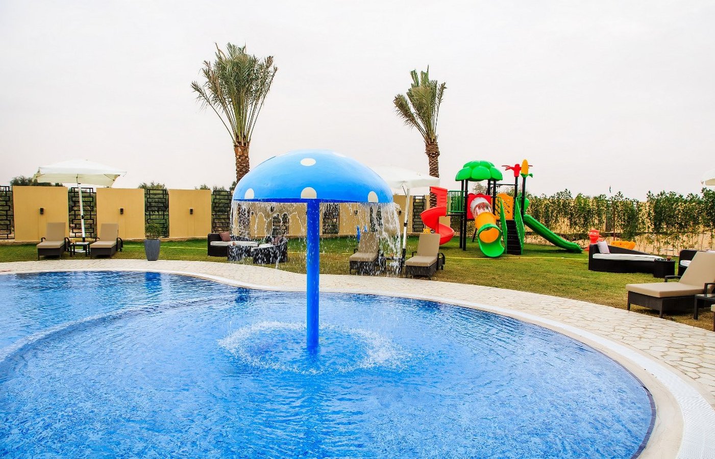 Western Hotel - Madinat Zayed 39/41