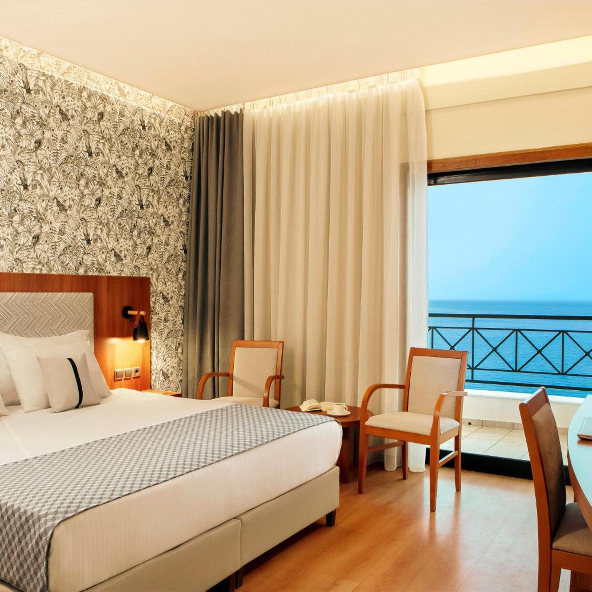 2 Bedrooms, Premium, Lateral Side Sea View
