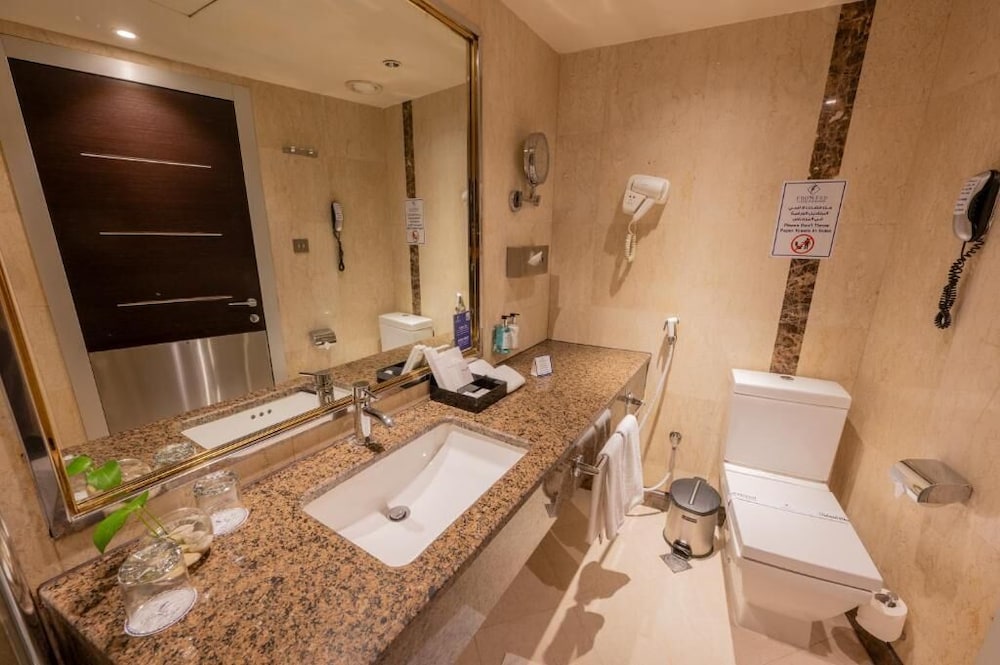 Maysan Al Harithia Hotel 50/50